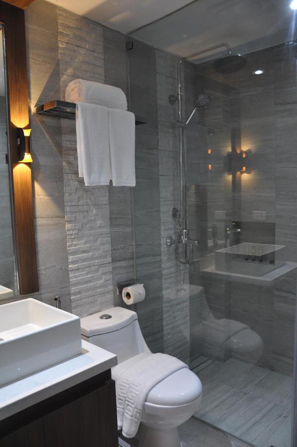 Acuatico Beach Resort & Hotel Inc. San Juan  Dış mekan fotoğraf